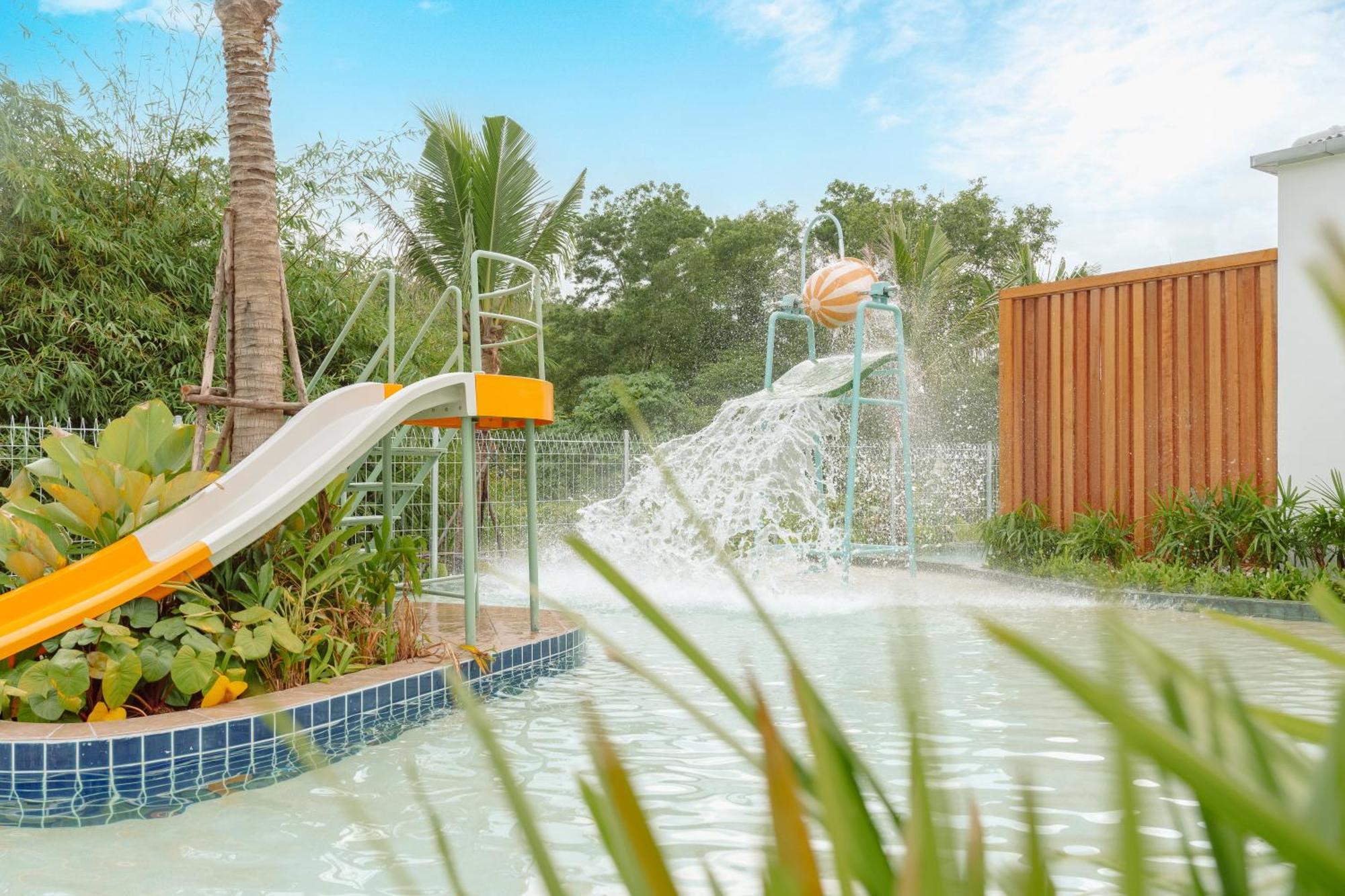 Sugar Marina Resort-Lagoon-Villas, Naiyang Beach Nai Yang Beach Exterior foto